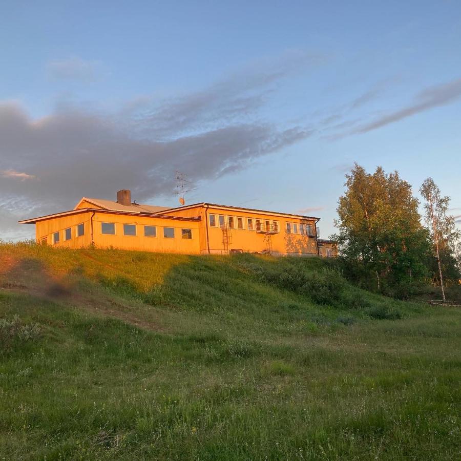 Kuttainen Lodge Karesuando Екстер'єр фото