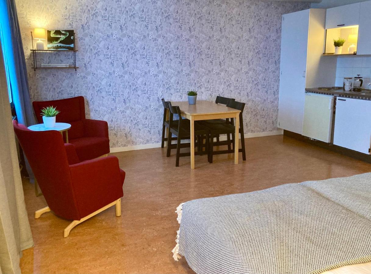 Kuttainen Lodge Karesuando Екстер'єр фото