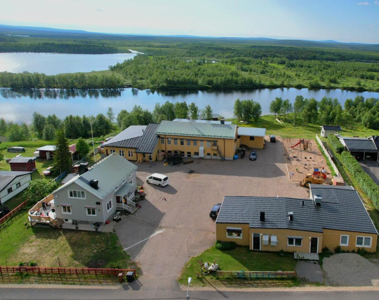 Kuttainen Lodge Karesuando Екстер'єр фото